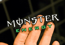 monster_energy_drink_stickers_decals_aufkleber_naklejki_nalepki_adesivi.gif