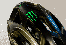 monster_energy_drink_stickers_decals_aufkleber_naklejki_nalepki_adesivi_helmet.gif